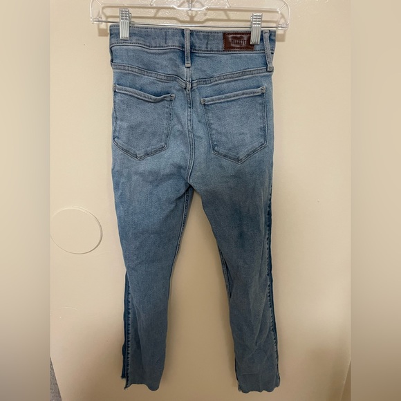 ✨Women’s Hollister Jeans Ultra Hi Rise Skinny Ankle Size 0R - Picture 7 of 9